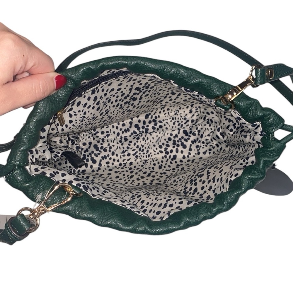NWT Mali & Lili Green Vegan Crossbody Bag with Pouch - Picture 8 of 17